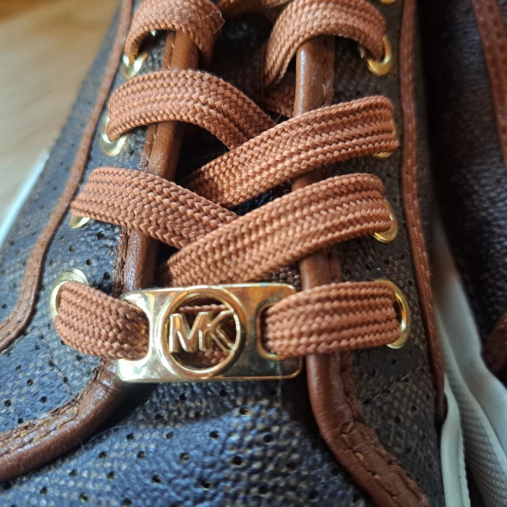 Michael Kors Boerum Sneakers Women's Size 8 Brown MK Logo Signature Casual